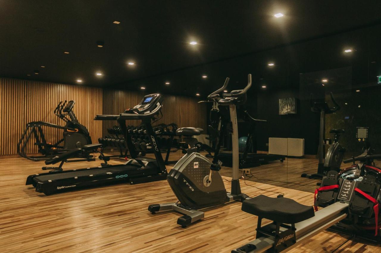 Torel Avantgarde Porto Exterior foto The gym at the hotel