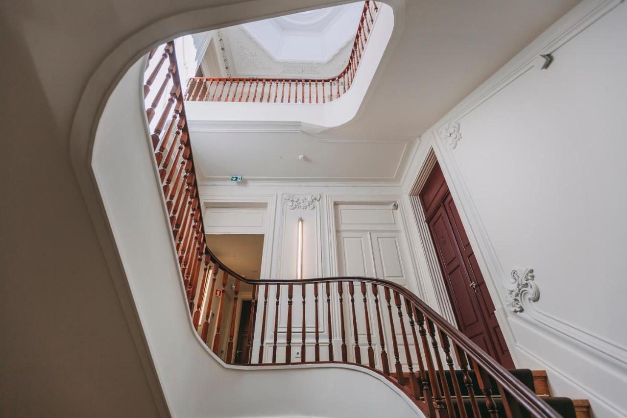Torel Avantgarde Porto Exterior foto The staircase